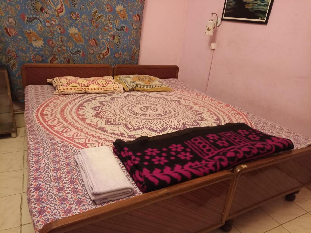 Brown Bread Bakery Guest House Varanasi Luaran gambar
